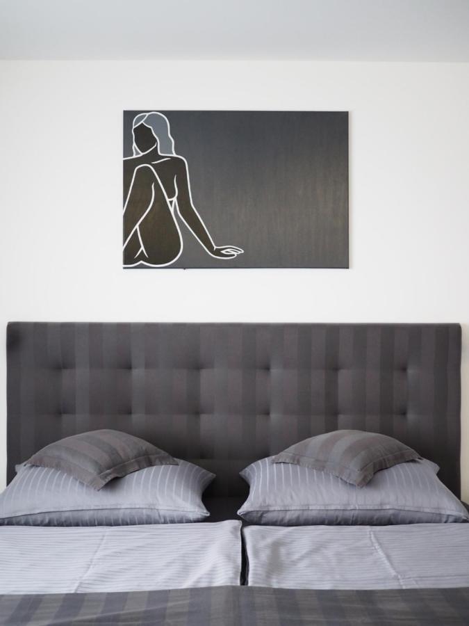 Apartman Grey Prag Exteriör bild